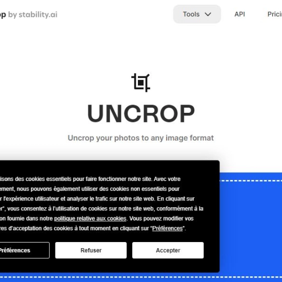 Logo der KI "ClipDrop Uncrop".